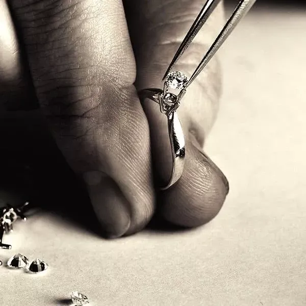 Stone Setting & Repair at Wright Jewelers, Chattanooga TN